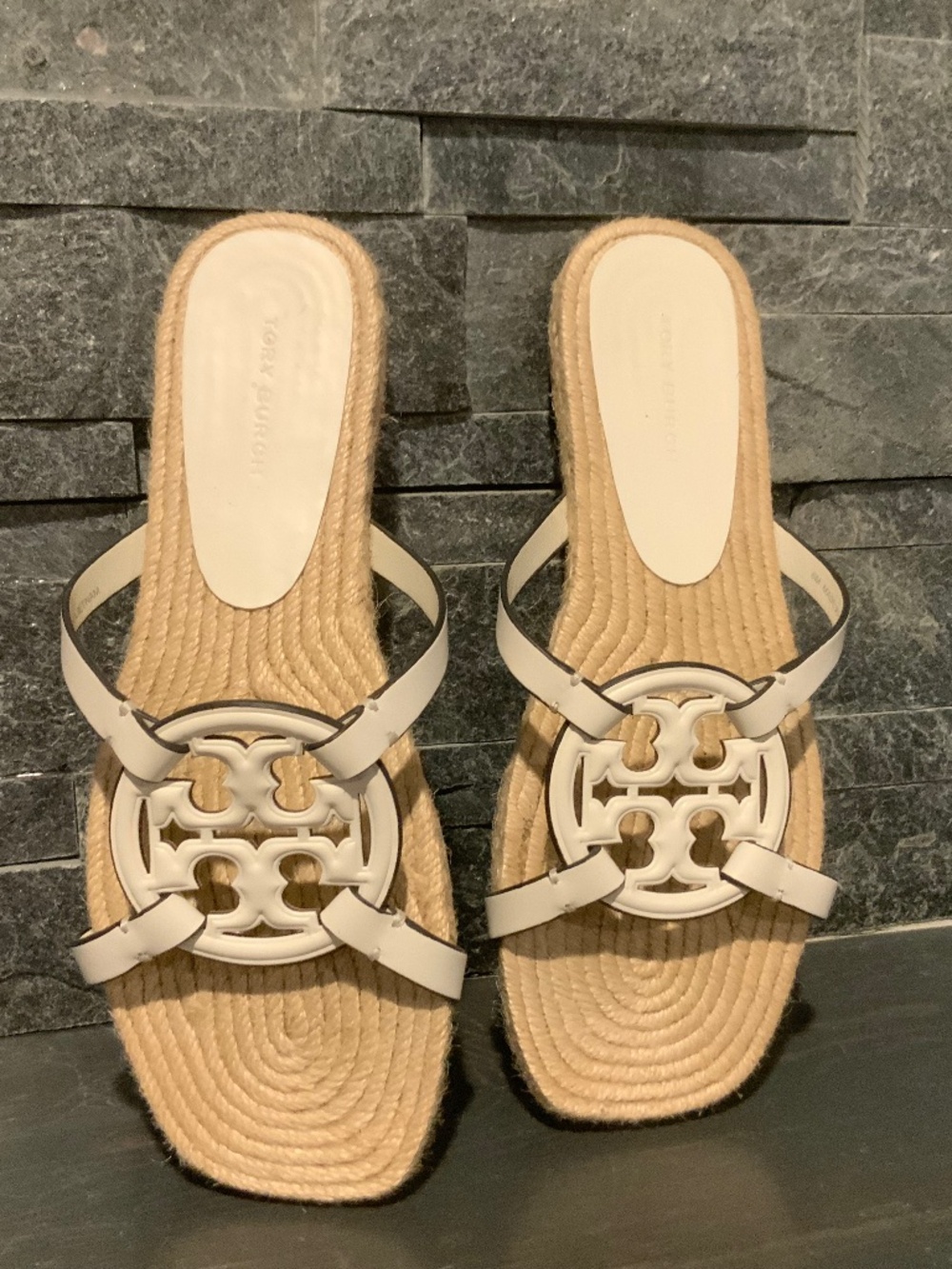 Tory Burch Bombe Miller espadrille sandals size 6